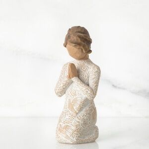NEW IN BOX Willow Tree Prayer of Peace Seeking the quiet within